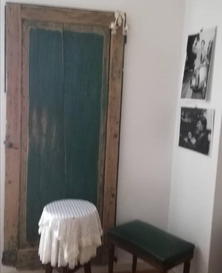 B&B Lamagia Di Corte Moronati Sirmione Eksteriør bilde