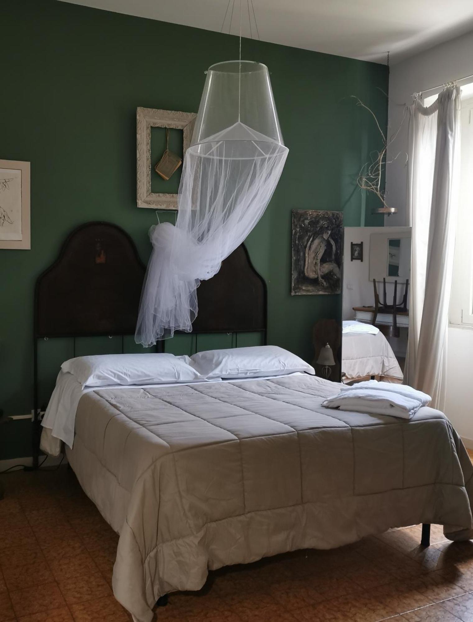 B&B Lamagia Di Corte Moronati Sirmione Eksteriør bilde