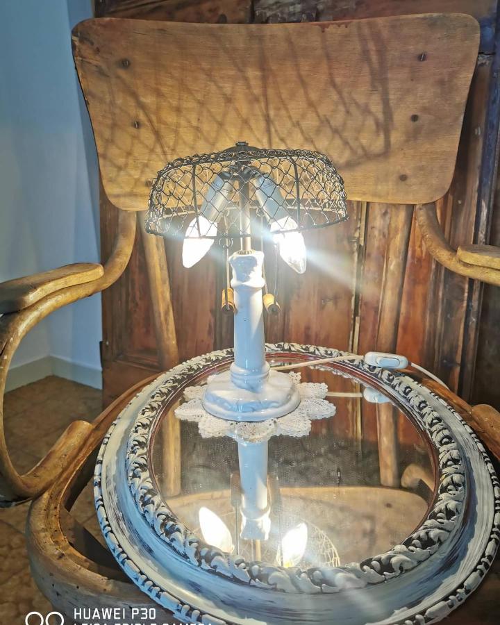 B&B Lamagia Di Corte Moronati Sirmione Eksteriør bilde